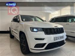 جیپ گراند شیرۆکی